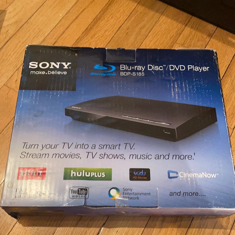 SOLD!!!!! Sony Blu-ray Disc / DVD Player